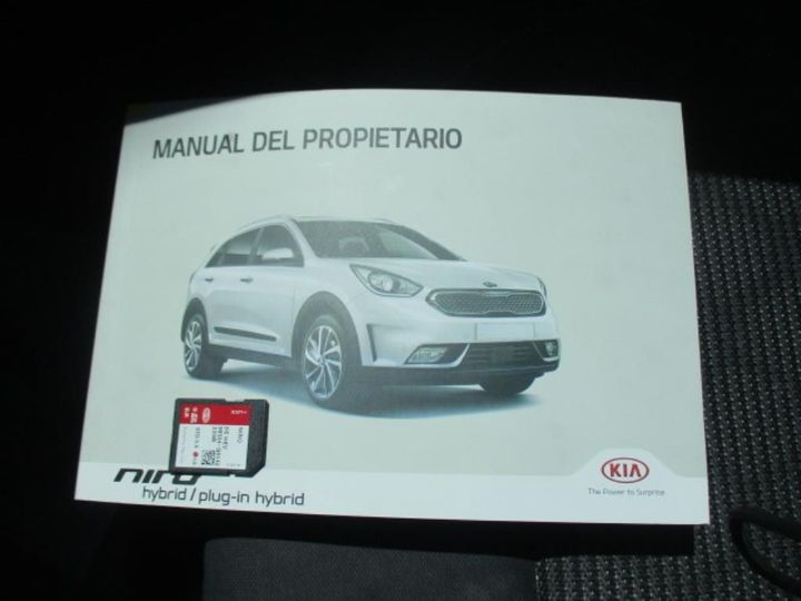 Photo 9 VIN: KNACB81CGJ5145764 - KIA NIRO 