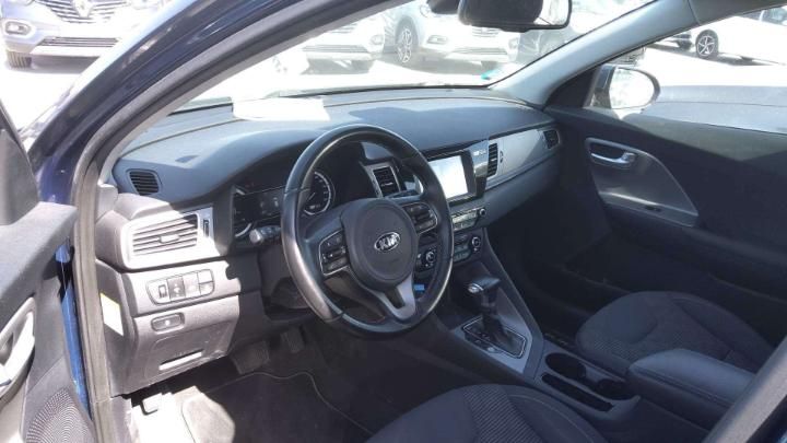 Photo 18 VIN: KNACB81CGJ5163126 - KIA NIRO 