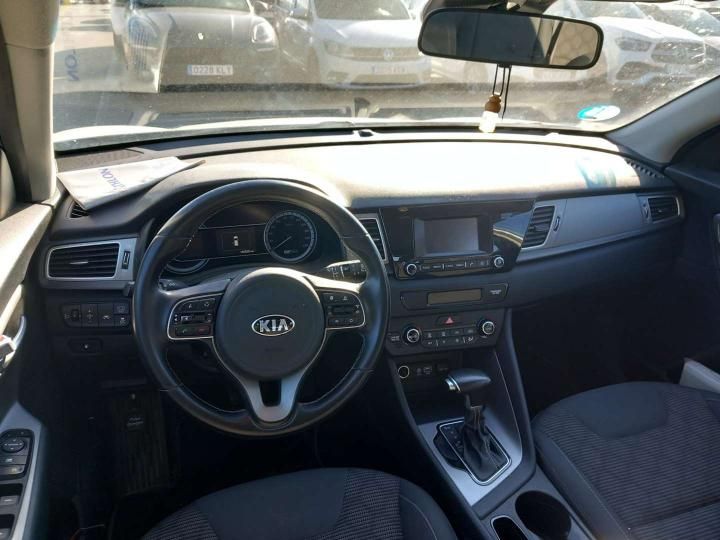 Photo 7 VIN: KNACB81CGJ5163263 - KIA NIRO 