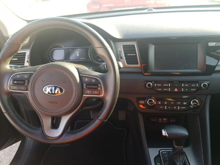 Photo 21 VIN: KNACB81CGJ5186142 - KIA NIRO 