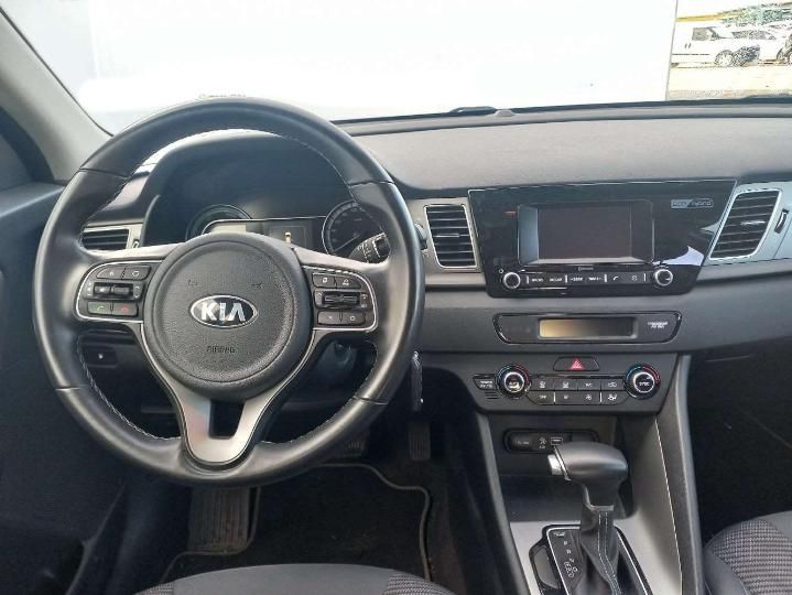 Photo 3 VIN: KNACB81CGJ5188654 - KIA NIRO 