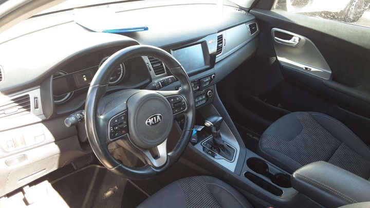 Photo 17 VIN: KNACB81CGK5290454 - KIA NIRO 