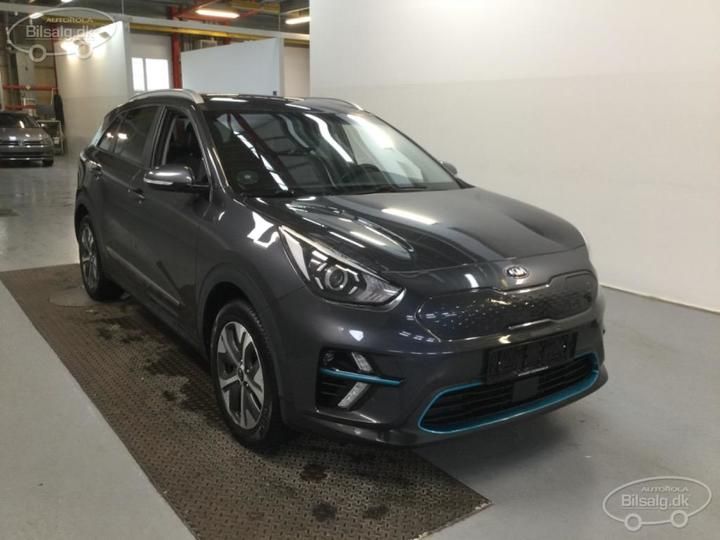 Photo 18 VIN: KNACB81GFL5058099 - KIA NIRO SUV 