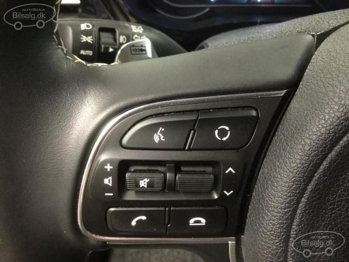 Photo 10 VIN: KNACB81GFM5088792 - KIA NIRO SUV 