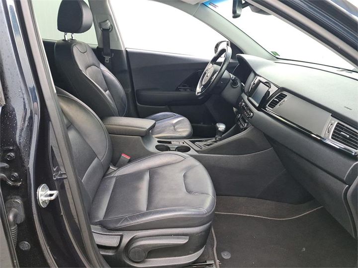 Photo 5 VIN: KNACC81CGH5008426 - KIA NIRO 