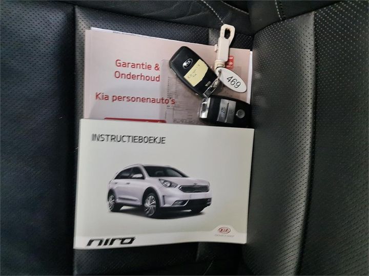 Photo 9 VIN: KNACC81CGH5008426 - KIA NIRO 