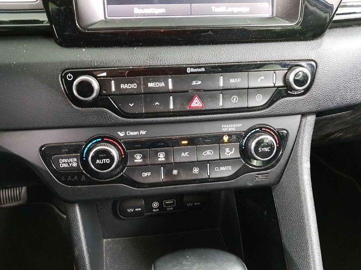 Photo 9 VIN: KNACC81CGH5021854 - KIA NIRO 