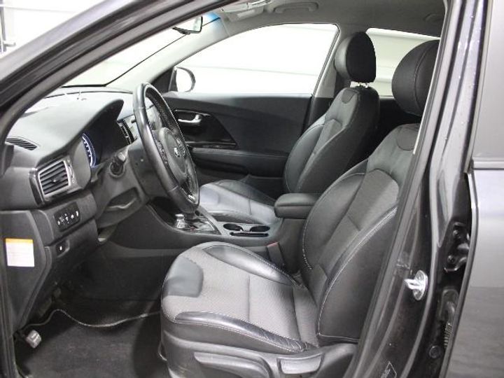 Photo 9 VIN: KNACC81CGH5030596 - KIA NIRO SUV 