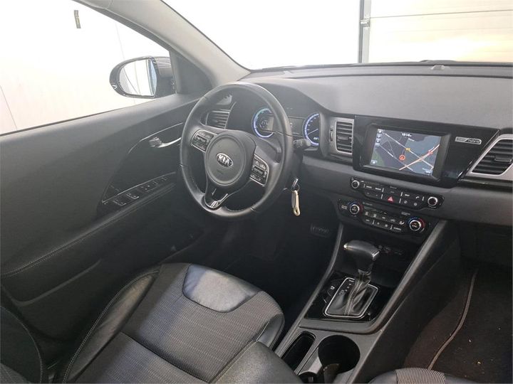 Photo 6 VIN: KNACC81CGH5043509 - KIA NIRO 