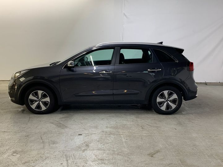 Photo 9 VIN: KNACC81CGH5064131 - KIA NIRO 