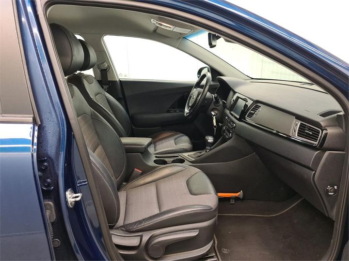 Photo 5 VIN: KNACC81CGH5066054 - KIA NIRO 