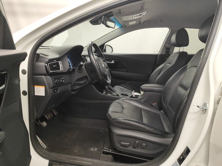 Photo 2 VIN: KNACC81CGH5071520 - KIA NIRO '16 