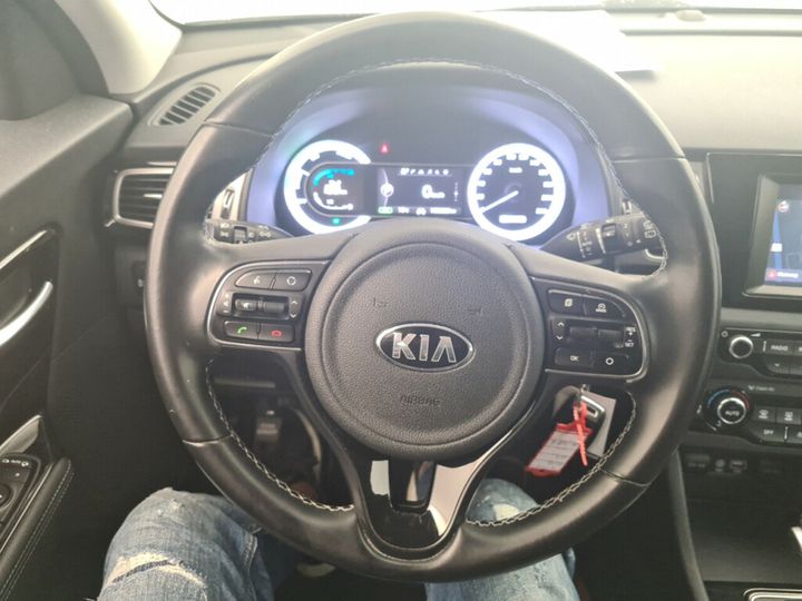 Photo 13 VIN: KNACC81CGH5086649 - KIA NIRO 