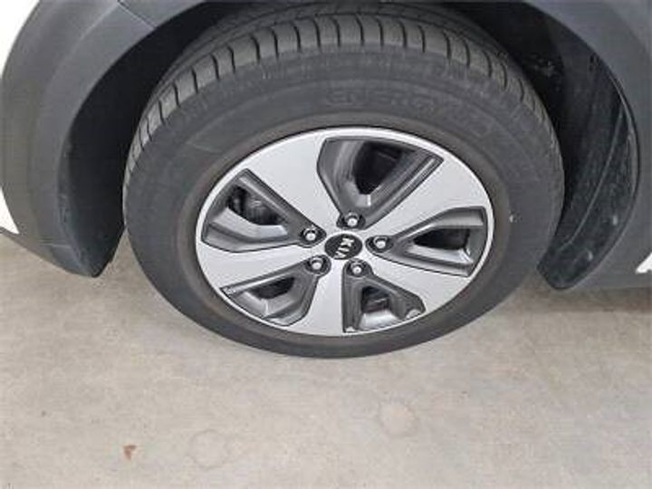 Photo 7 VIN: KNACC81CGH5091655 - KIA NIRO 