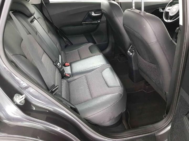 Photo 16 VIN: KNACC81CGH5093057 - KIA NIRO 