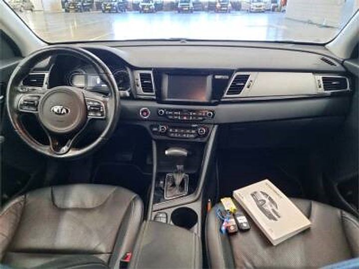 Photo 8 VIN: KNACC81CGJ5099957 - KIA NIRO 