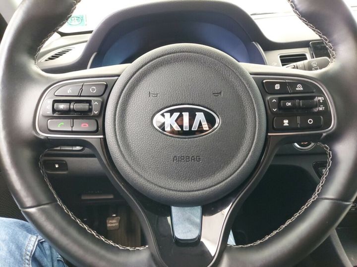 Photo 11 VIN: KNACC81CGJ5105842 - KIA NIRO 