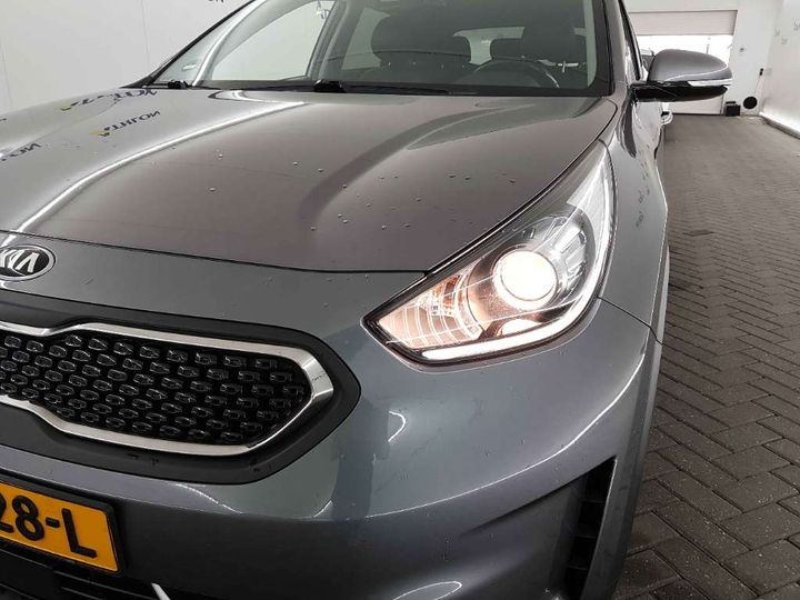 Photo 12 VIN: KNACC81CGJ5110160 - KIA NIRO 