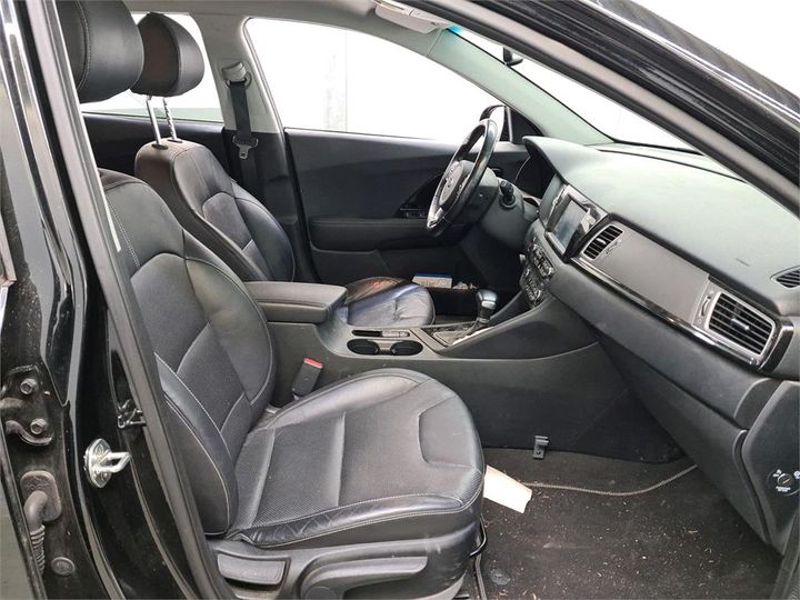 Photo 5 VIN: KNACC81CGJ5111771 - KIA NIRO 