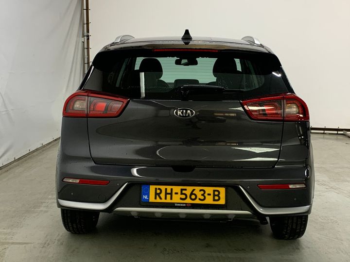 Photo 12 VIN: KNACC81CGJ5115413 - KIA NIRO 