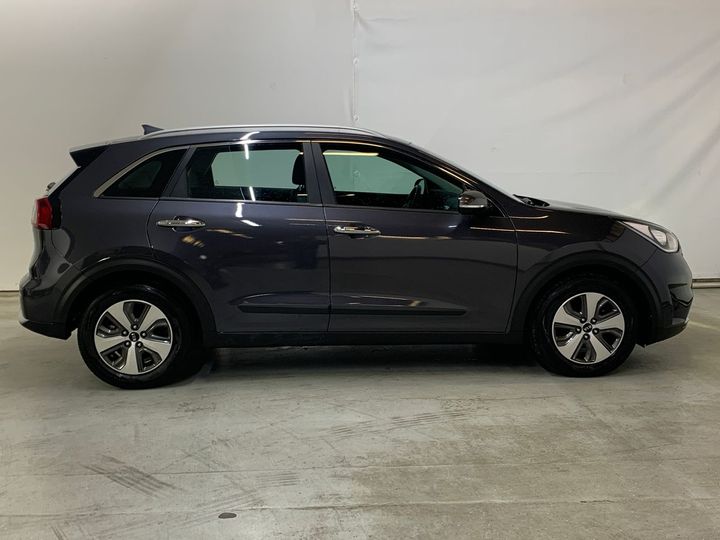 Photo 15 VIN: KNACC81CGJ5115413 - KIA NIRO 