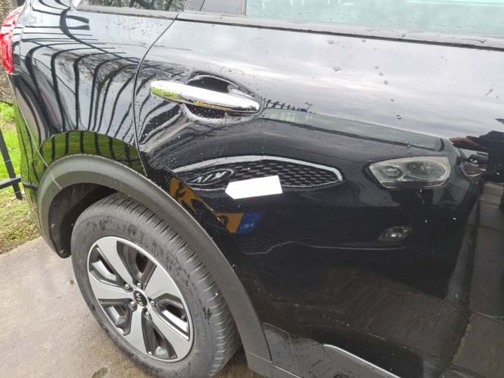 Photo 5 VIN: KNACC81CGJ5121908 - KIA NIRO 