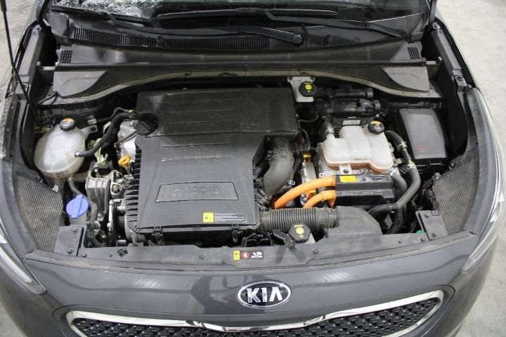 Photo 13 VIN: KNACC81CGJ5137818 - KIA NIRO SUV 