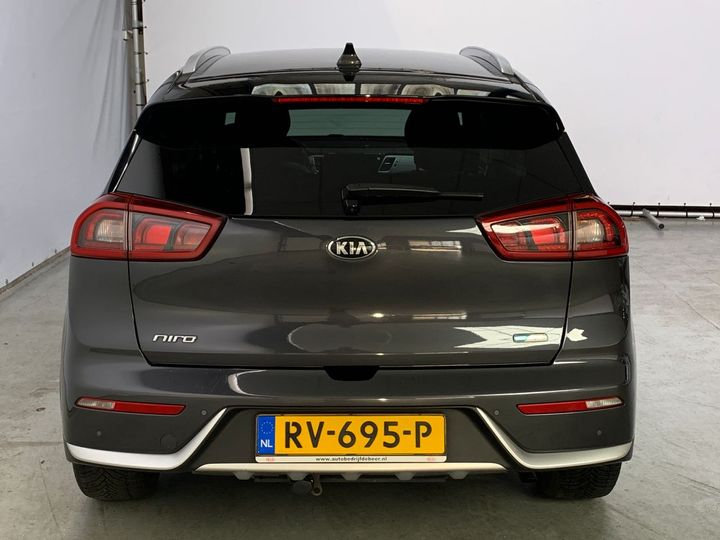 Photo 12 VIN: KNACC81CGJ5137912 - KIA NIRO 