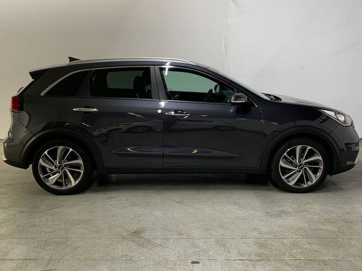 Photo 15 VIN: KNACC81CGJ5137912 - KIA NIRO 