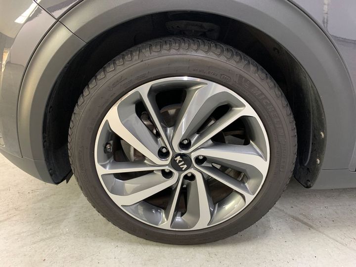 Photo 17 VIN: KNACC81CGJ5137912 - KIA NIRO 