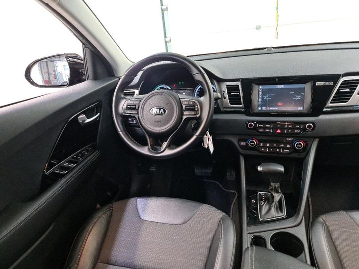 Photo 6 VIN: KNACC81CGJ5143812 - KIA NIRO 