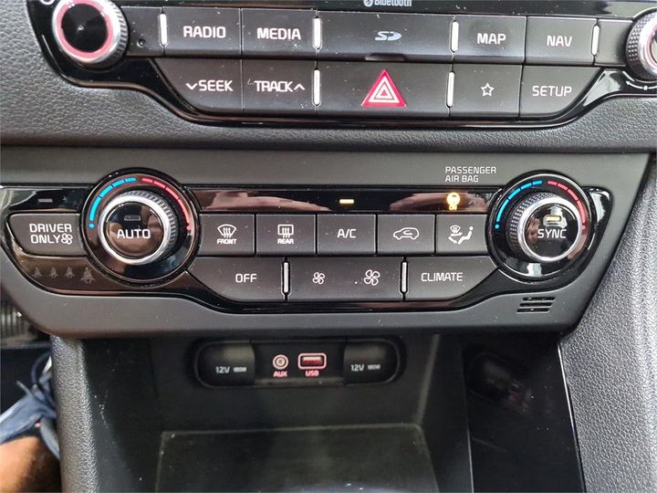 Photo 18 VIN: KNACC81CGJ5143814 - KIA NIRO 