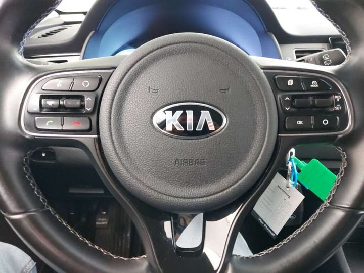 Photo 9 VIN: KNACC81CGJ5151678 - KIA NIRO 