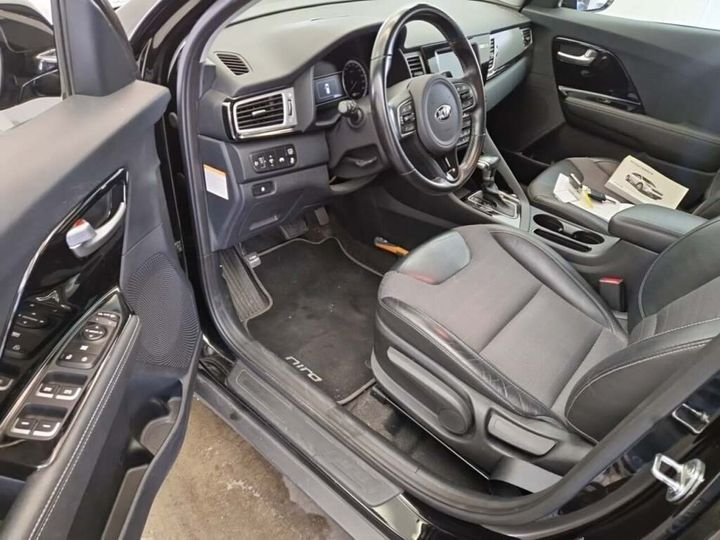 Photo 29 VIN: KNACC81CGJ5157256 - KIA NIRO 