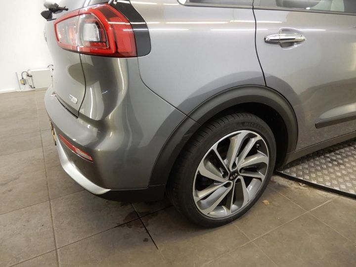 Photo 23 VIN: KNACC81CGJ5158371 - KIA NIRO 