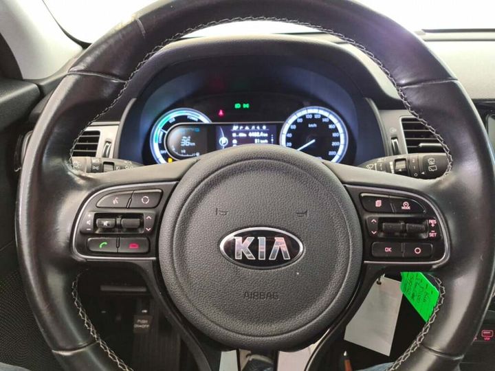 Photo 10 VIN: KNACC81CGJ5159752 - KIA NIRO 