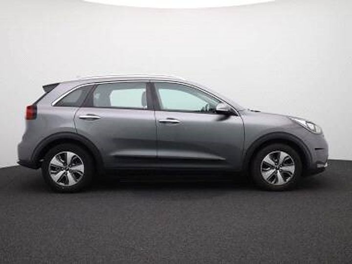 Photo 6 VIN: KNACC81CGJ5168563 - KIA NIRO 