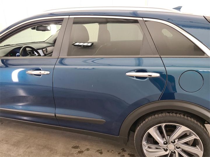 Photo 16 VIN: KNACC81CGJ5169652 - KIA NIRO 