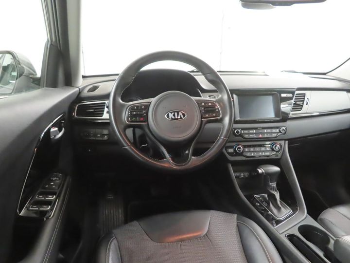 Photo 2 VIN: KNACC81CGJ5170578 - KIA NIRO 