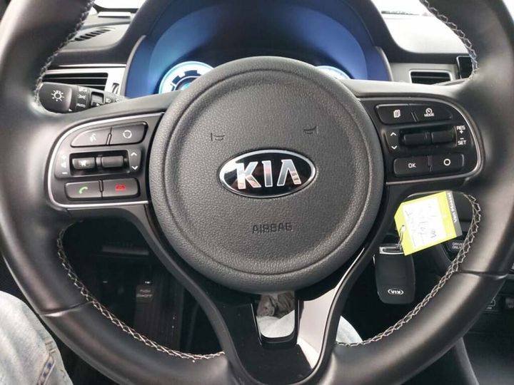 Photo 12 VIN: KNACC81CGJ5173655 - KIA NIRO 