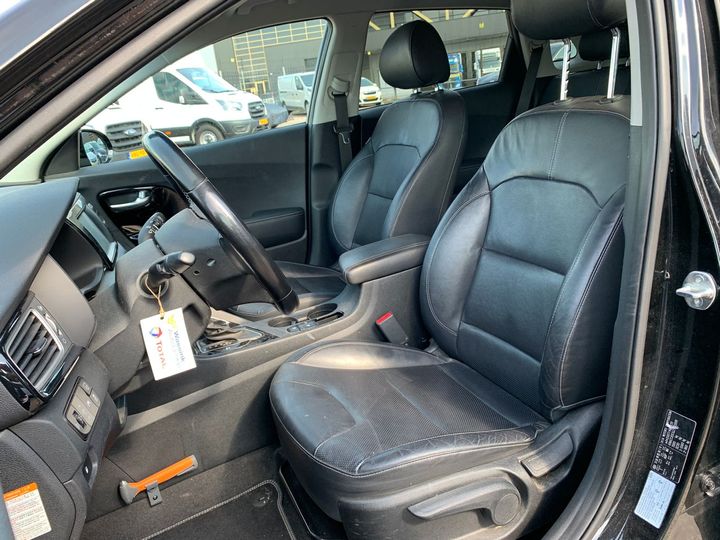 Photo 5 VIN: KNACC81CGJ5173898 - KIA NIRO 