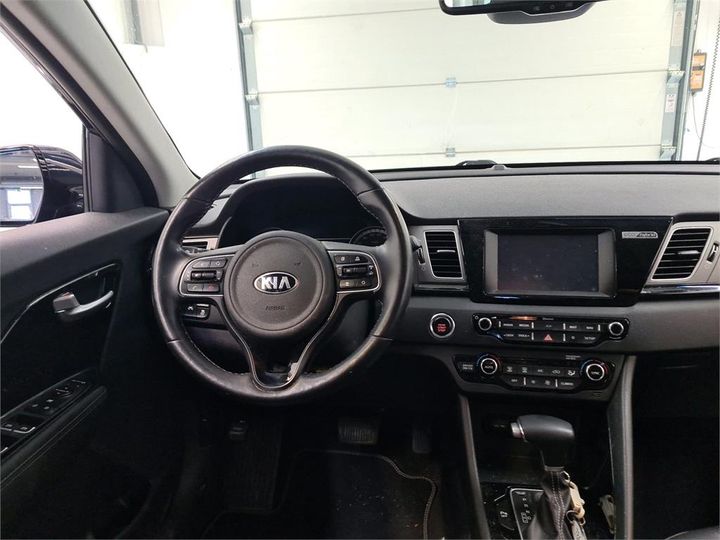 Photo 6 VIN: KNACC81CGJ5173915 - KIA NIRO 