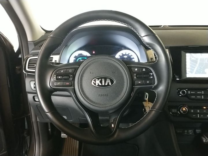 Photo 9 VIN: KNACC81CGJ5180855 - KIA NIRO 