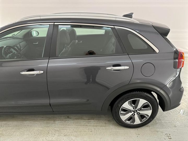 Photo 13 VIN: KNACC81CGJ5181032 - KIA NIRO 