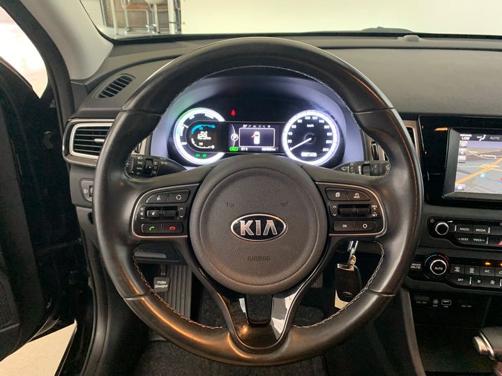 Photo 10 VIN: KNACC81CGJ5183528 - KIA NIRO 