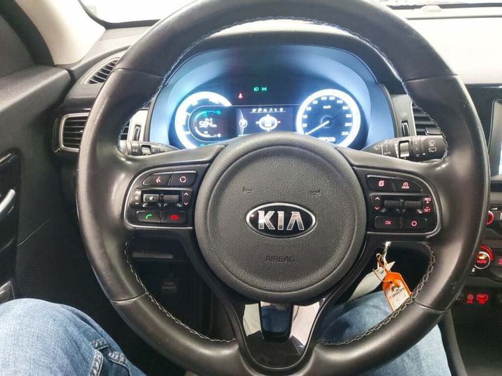 Photo 11 VIN: KNACC81CGJ5184176 - KIA NIRO 