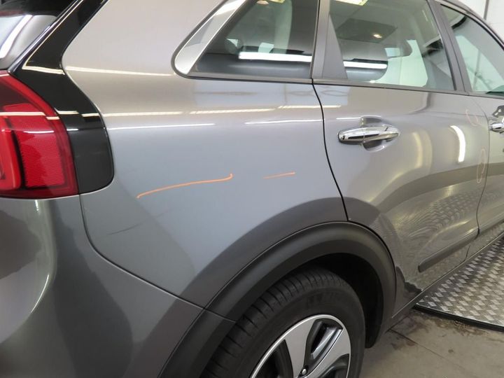 Photo 19 VIN: KNACC81CGJ5184770 - KIA NIRO 