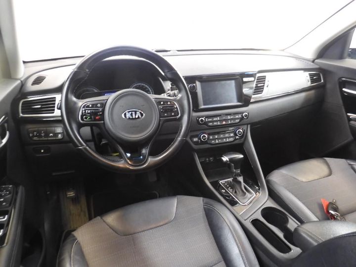 Photo 3 VIN: KNACC81CGJ5191380 - KIA NIRO 