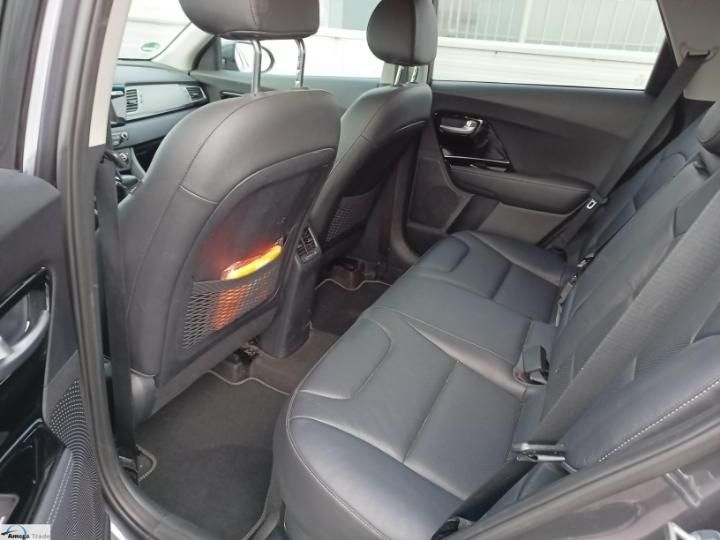 Photo 5 VIN: KNACC81CGJ5192483 - KIA NIRO 