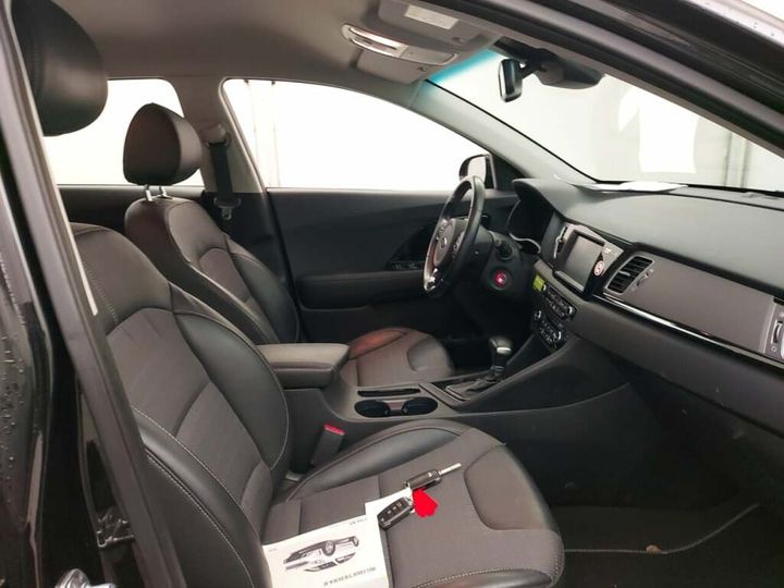 Photo 29 VIN: KNACC81CGJ5198029 - KIA NIRO 